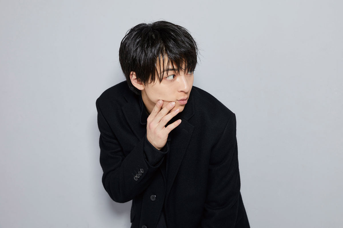 高杉真宙のヘビロテアウターは「おじいちゃんのおさがり