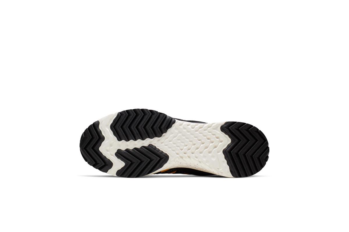 ナイキ ACGの新作スニーカーでアウトドア&フェスをとことん