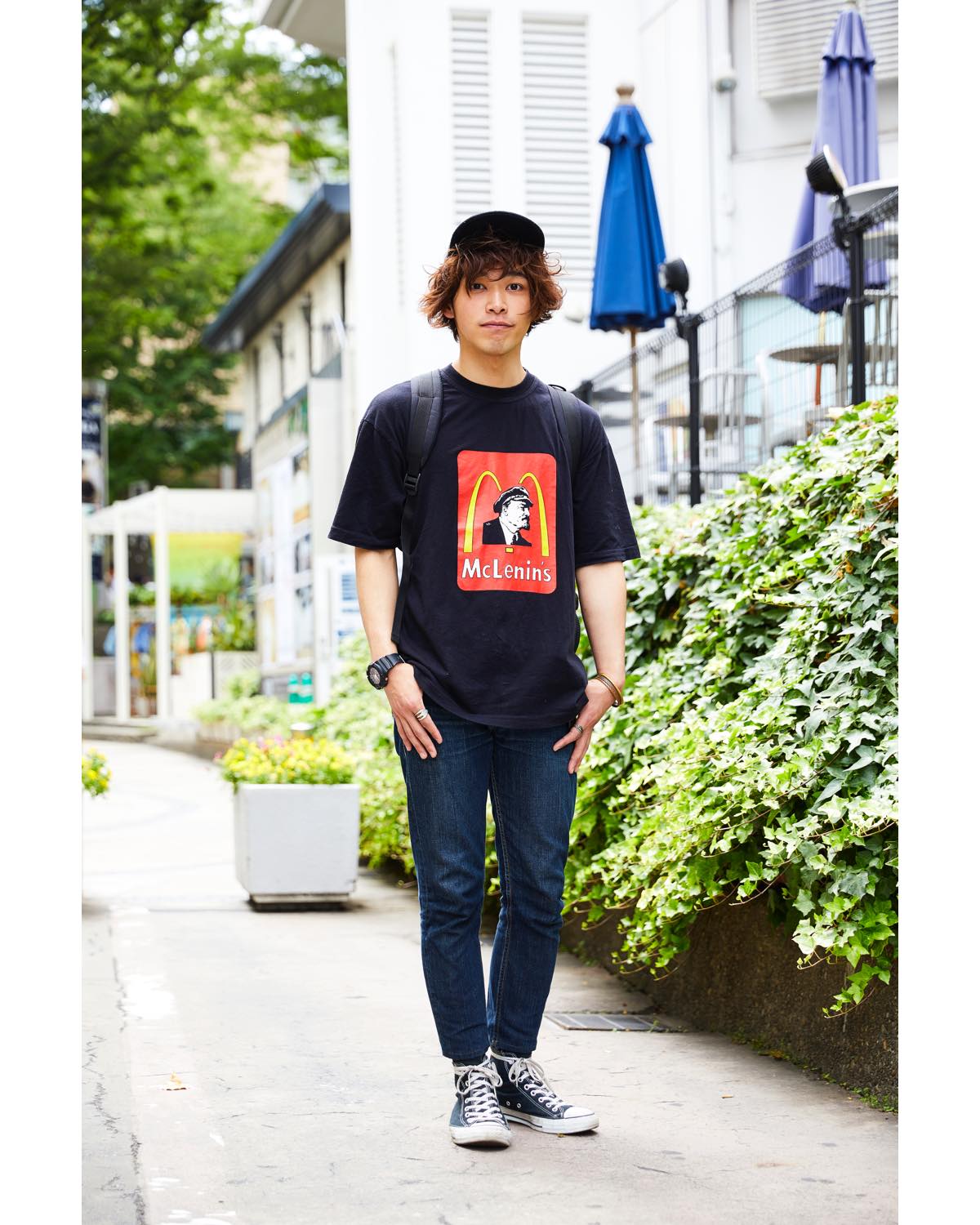 この夏もクラシックな「アディダス」スニーカーは服好きの相棒