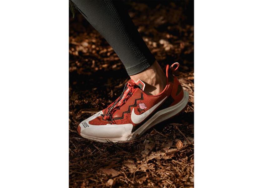 Nike Gyakusou ギャクソウ　ハーフジップトップ レッド Runners Pulse