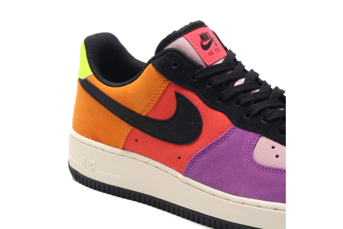 Nike Air Force 1 カラフルスニーカー Multicolor Nike Air Force 1 Shoe at best price in Surat | ID