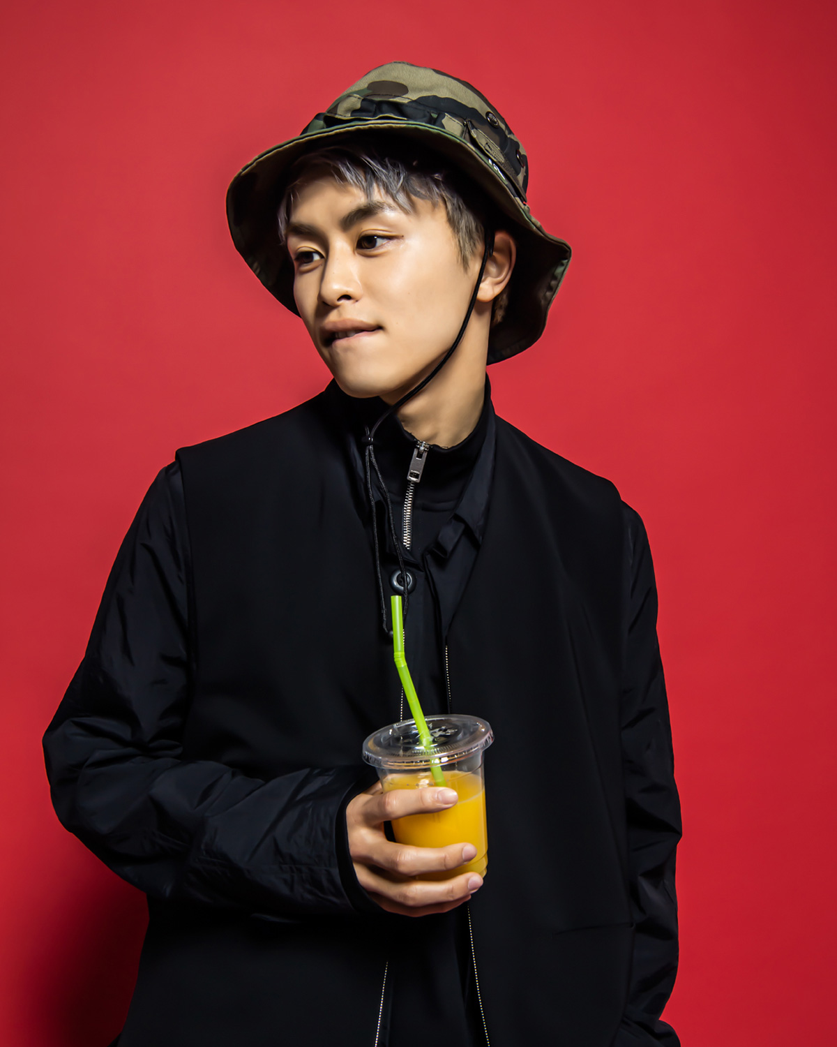 超特急 リョウガ 紫 EUPHORIA Big Round Towel Amazon.co.jp: 超特急 リョウガ 紫 EUPHORIA Big Round Towel