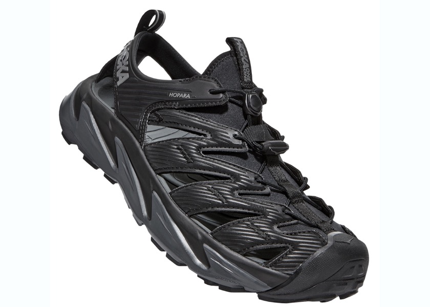 ホカ オネオネ初のマウンテンサンダルは遊びにおしゃれにフルで