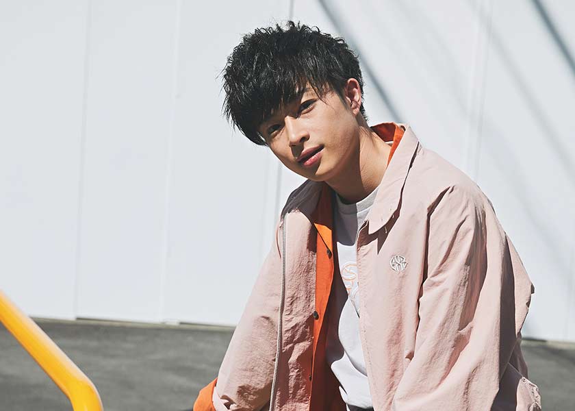 主役の椅子はオレの椅子 曽田陵介直筆サイン入りポスター 曽田陵介 على X: 