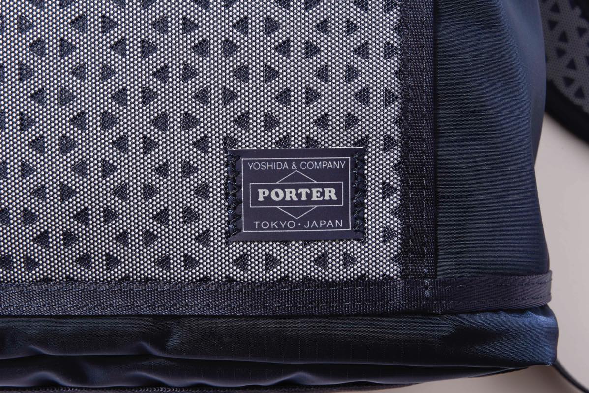 吉田カバン・ポーターの絶対にハズさないネイビーのリュック5選
