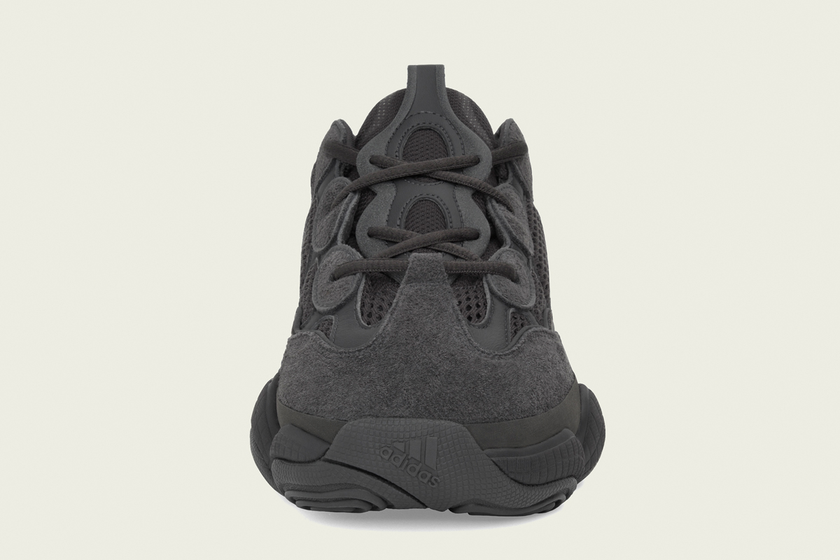 adidas×KANYE WEST＞のコラボレーションシューズのニューカラー登場