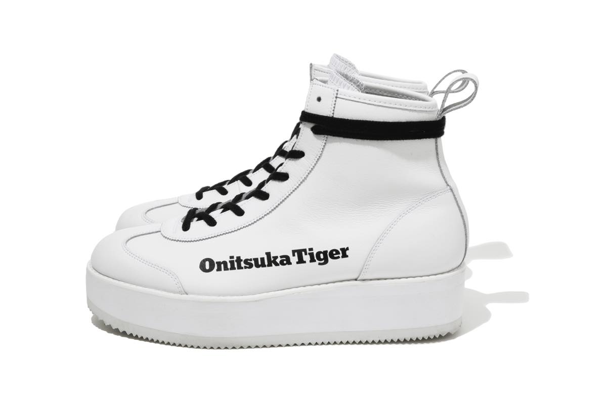 生産国ベトナム【Onitsuka Tiger】DELEGATION CHUNK W 厚底