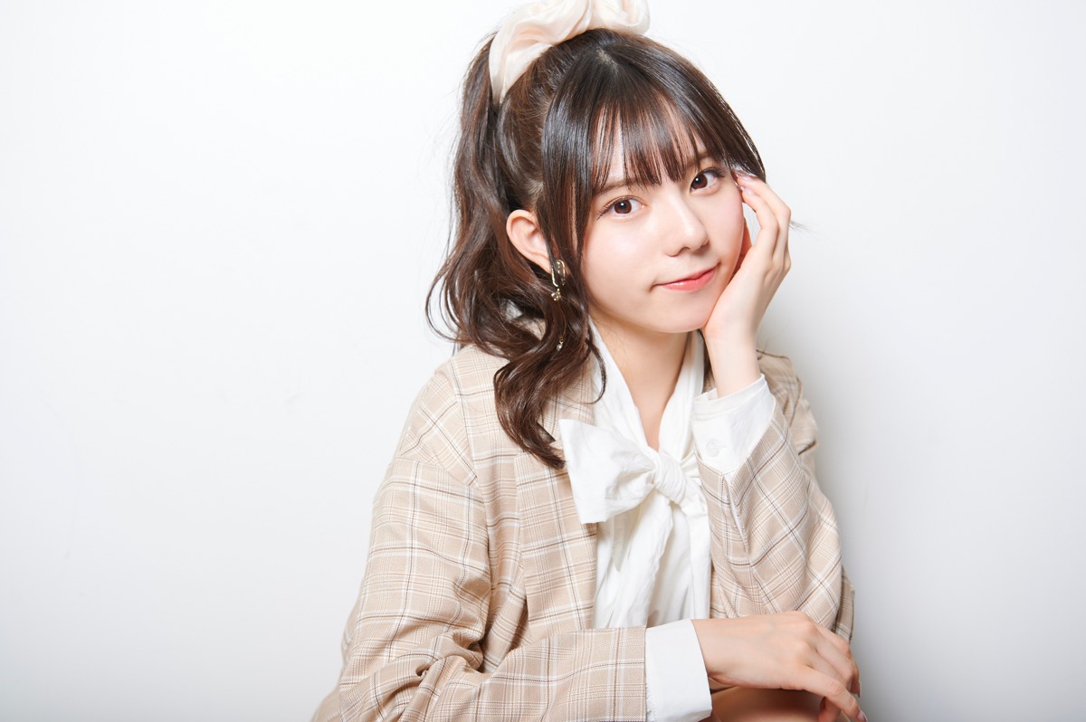ラストアイドル　大森莉緒　生写真　チャイナ　直筆 你好(ニーハオ)🐼🇨🇳 ・ ・ 今回初めて、緑色のチャイナ服を着