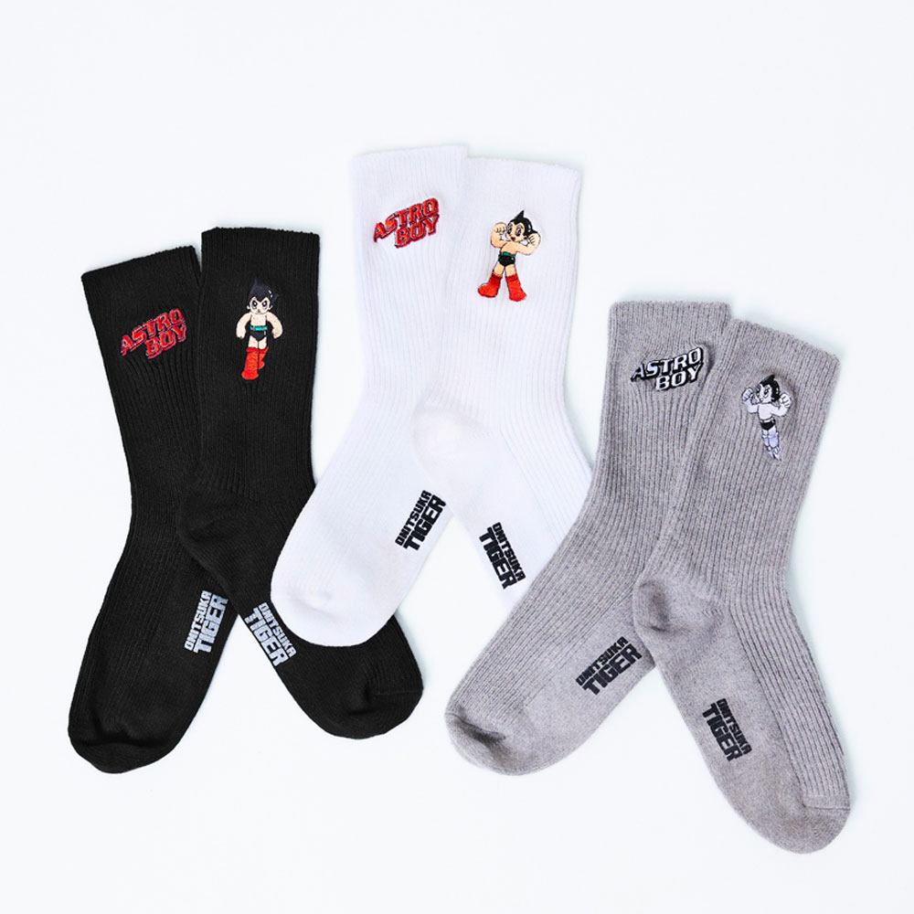 人気 ONITSUKA TIGER オニツカタイガー ASTRO BOY SOCKS 靴下 オニツカタイガーが鉄腕アトムとコラボ！ 銀座で世界先行発売