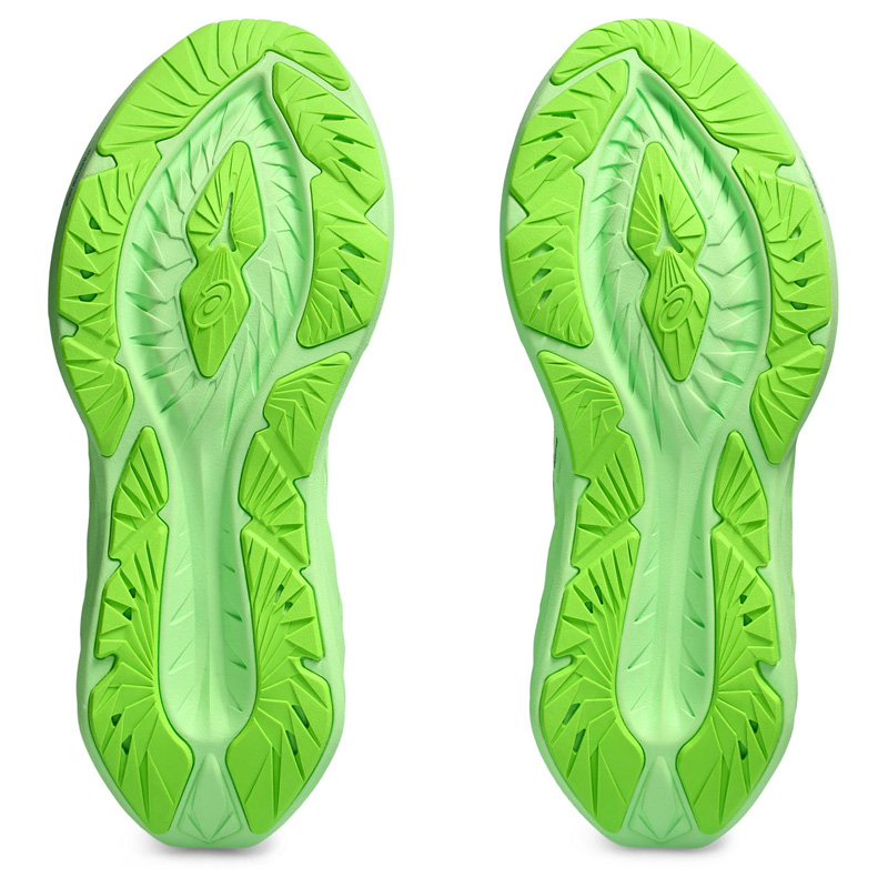 アシックスがランニングシューズ「NOVABLAST4」を発売