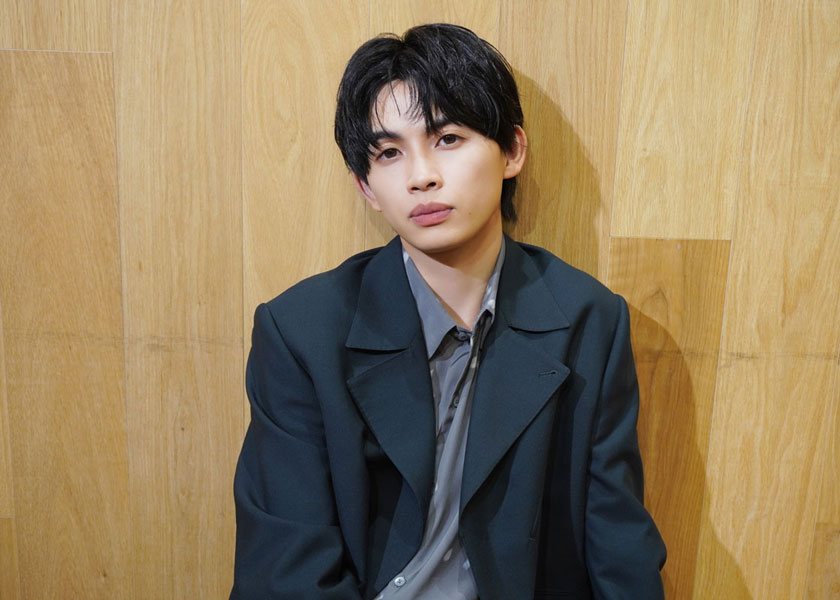 「直弥いる。」この一冊と、ずっとそばに。──草川直弥、初のスタイルフォトブックに込めた想い