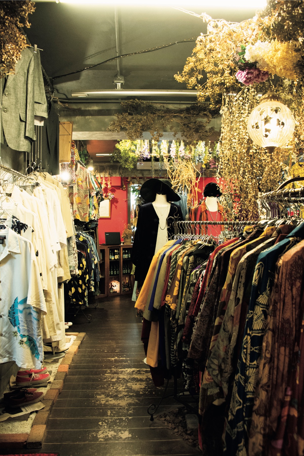 大阪】大人も行くべき古着の気鋭店24選！ | ファッション | FINEBOYS