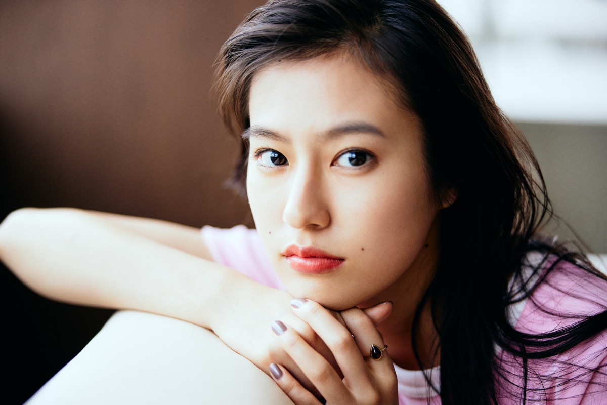 【新版】YOUPAPER 恒松祐里 掲載2ページ（ストレート）#6500 ️ おかゆいの楽屋があったから写真撮ったヨ💫