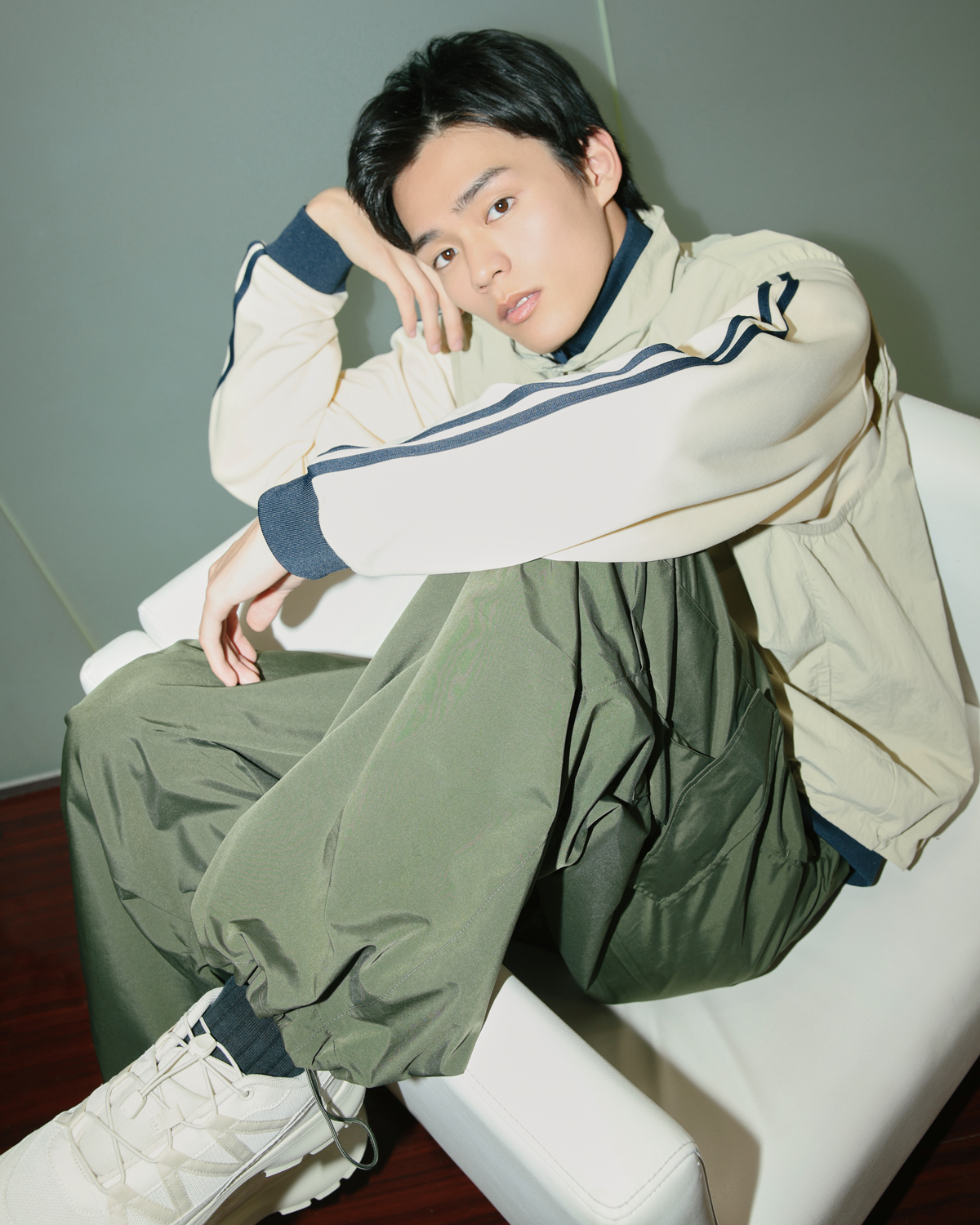 男のビューティー専科と、踊るベストヒット20。【平凡パンチDX、明星の付録】。 伝説のドラマ「GTO」のリバイバルに出演！ 日向 亘の息抜きと