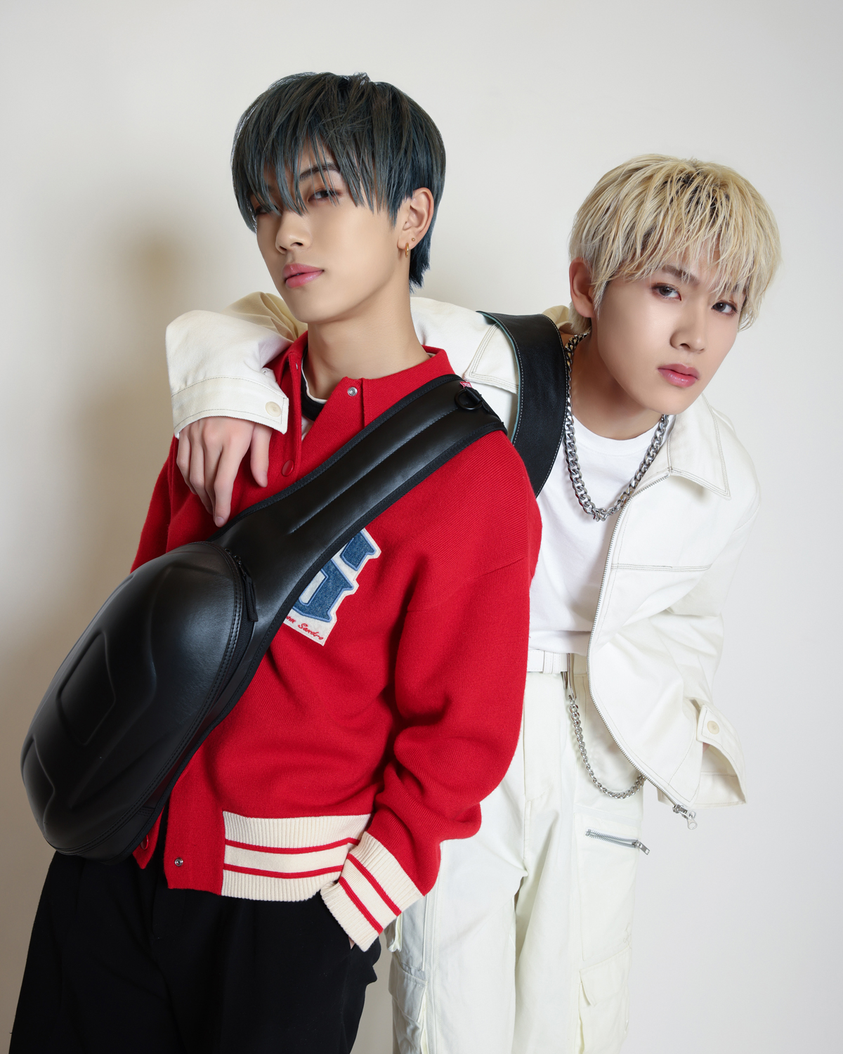 DXTEENの大久保 波留と平本 健。ハタチを目前にした今の心境は