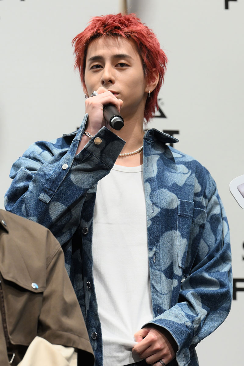 INIがシックの新ブランドビューティーアンバサダーに就任