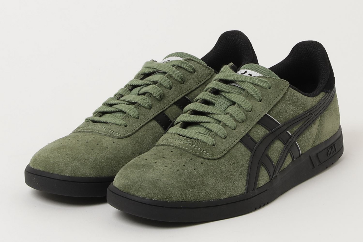 今季流行りのアシックス、大人ならあえて“ベーシック系”を狙うのもアリ