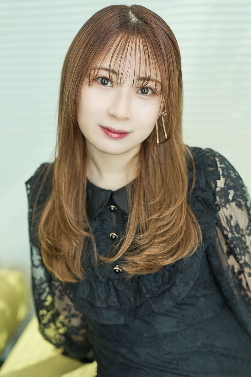 今だから撮れる表情が詰まった──元SKE48・高柳明音の3rd写真集が発売