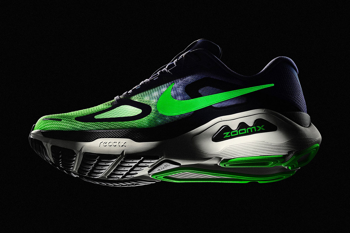 ナイキの新作「ストラクチャー プラス」登場！快適ランはこれで決まり