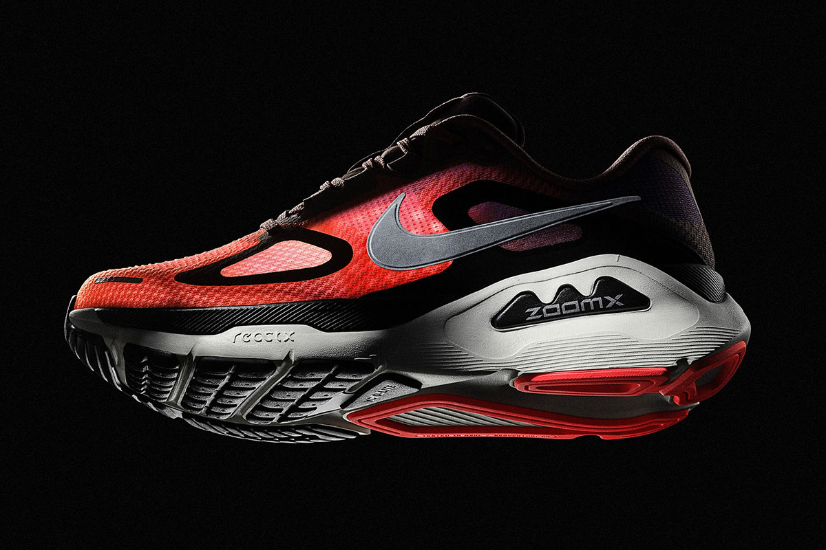 ナイキの新作「ストラクチャー プラス」登場！快適ランはこれで決まり